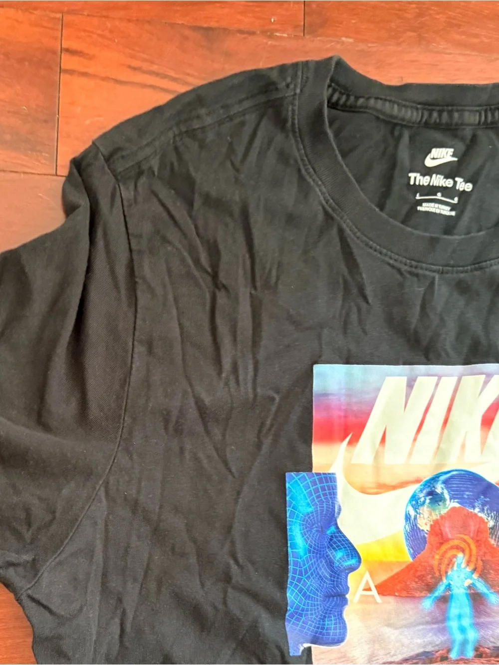 Y2K Nike Air Festival Photo Unisex T-Shirt Air Futura Sci-Fi Art Size Large